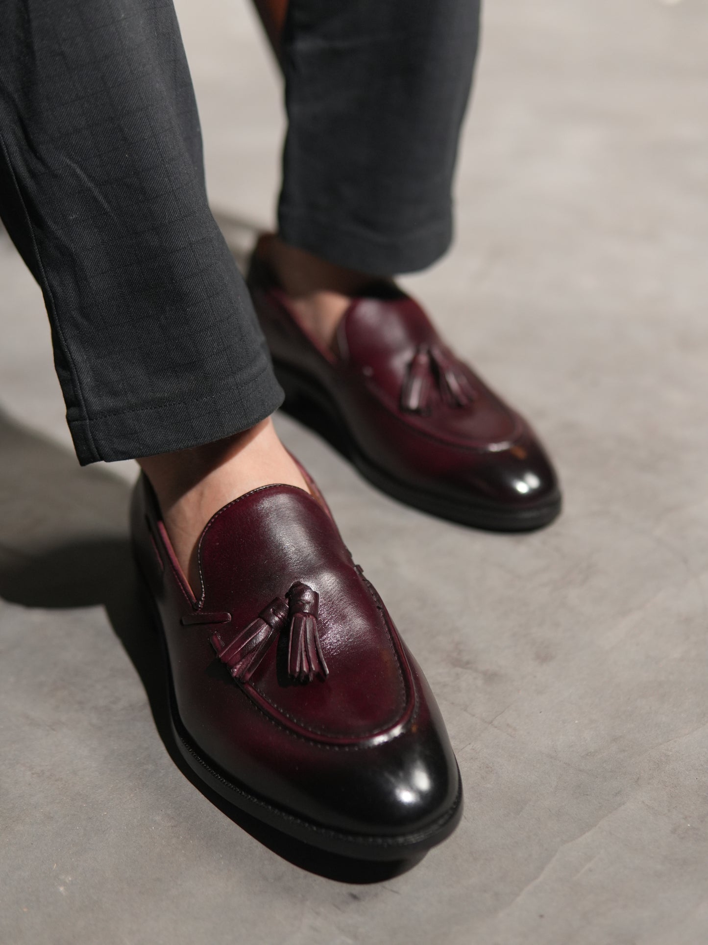 Artistic Tassel Loafers – Burgundy