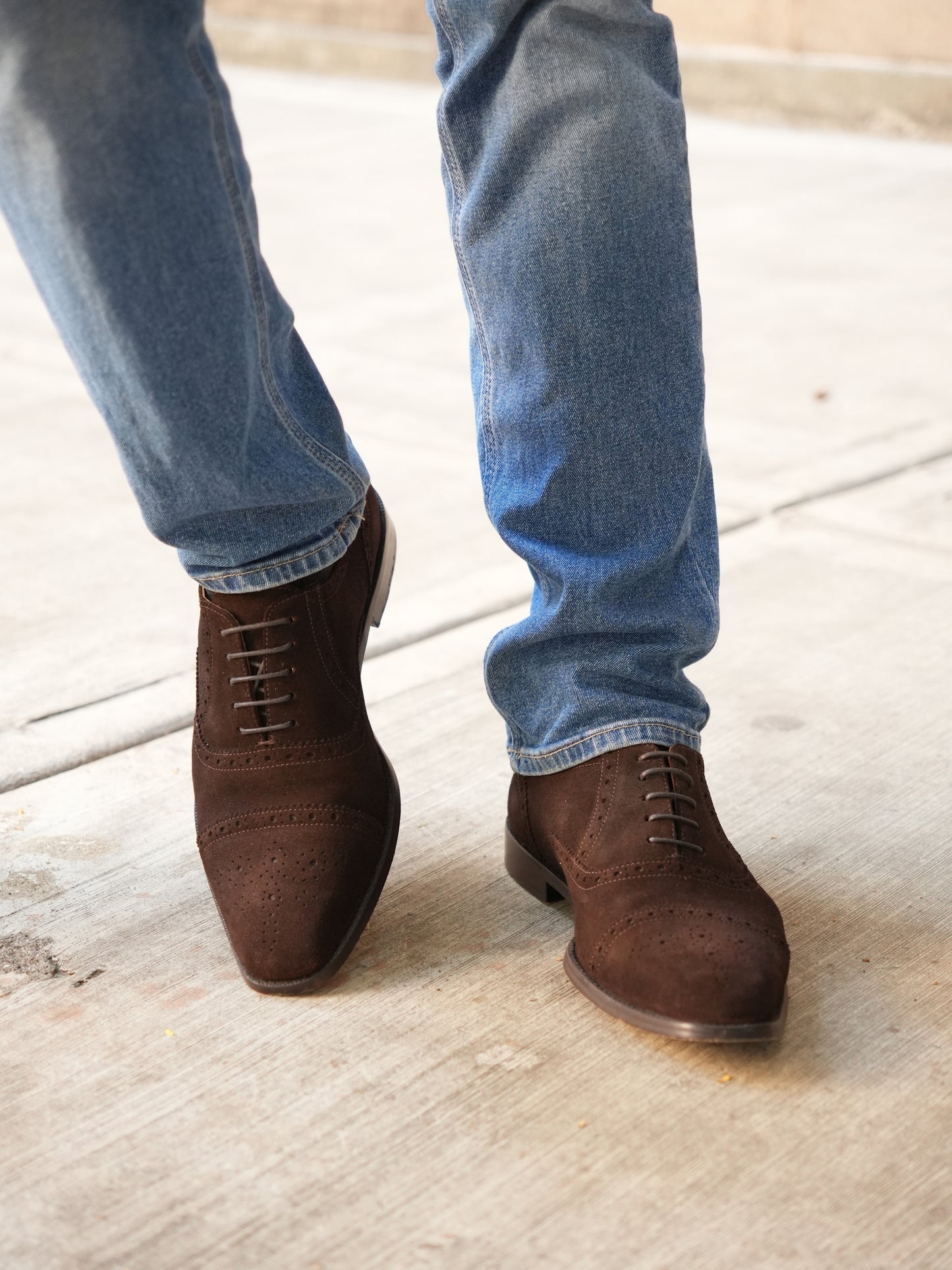 Classic Lux Suede Oxford Shoe – Brown