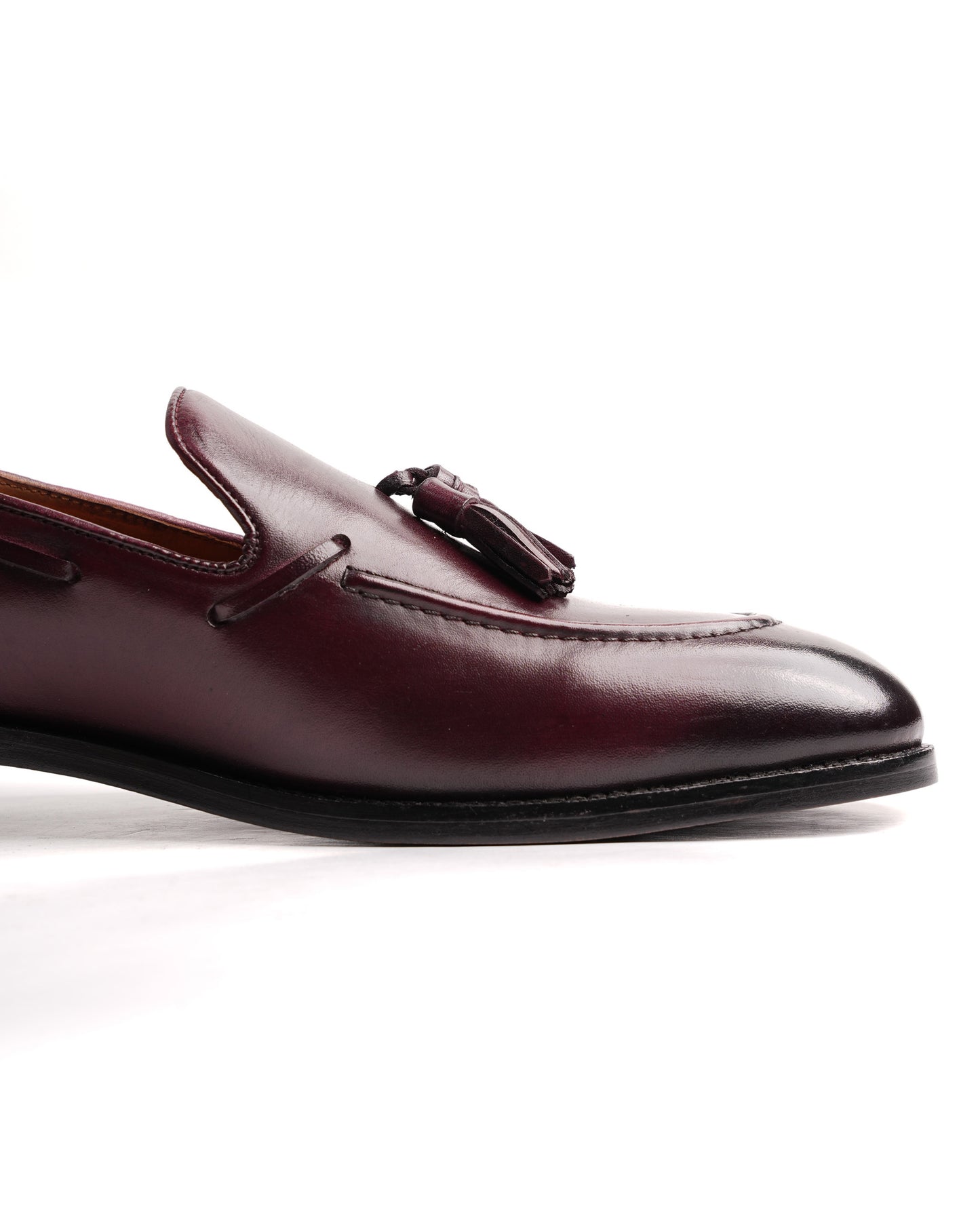 Artistic Tassel Loafers – Burgundy